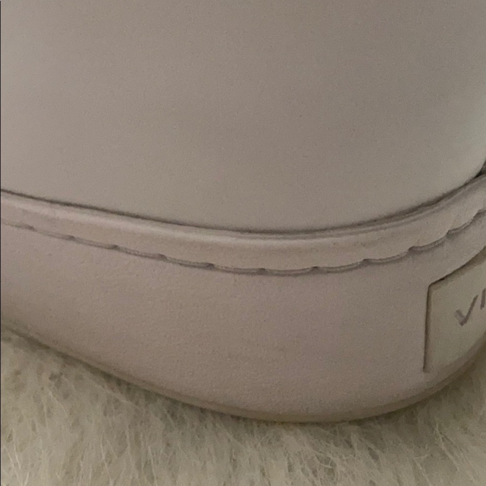 Vince Wallace Platform Sneakers, Size 10 - Picture 12 of 12
